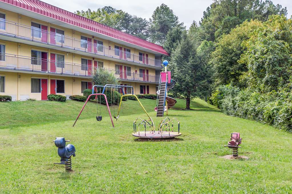 Super 8 By Wyndham Caryville Tn Facilities photo